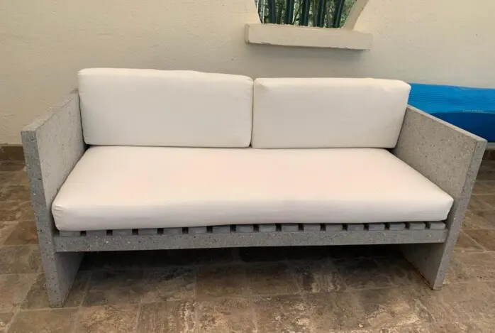 Muebles de sala, hecho de plástico reciclado